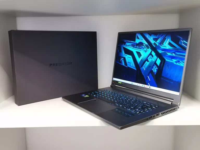Acer Predator RTX 3070TI/i7-12TH/16GB D5/2TB/2K 240Hz